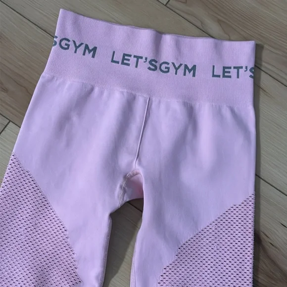 Let’s Gym Baby Pink Seamless Leggings - Picture 5 of 8